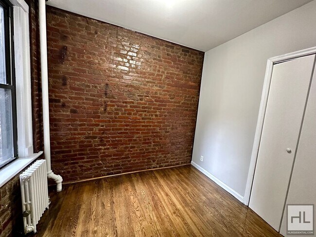 Building Photo - EAST 13 STREET