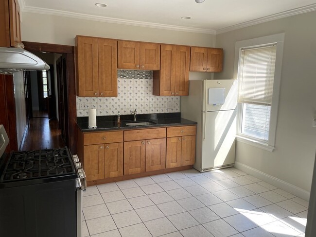 Building Photo - 22 Willis St