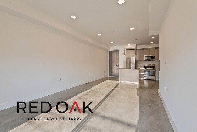 Foto del edificio - Beautiful One Bedroom with Spacious, Sun-D...