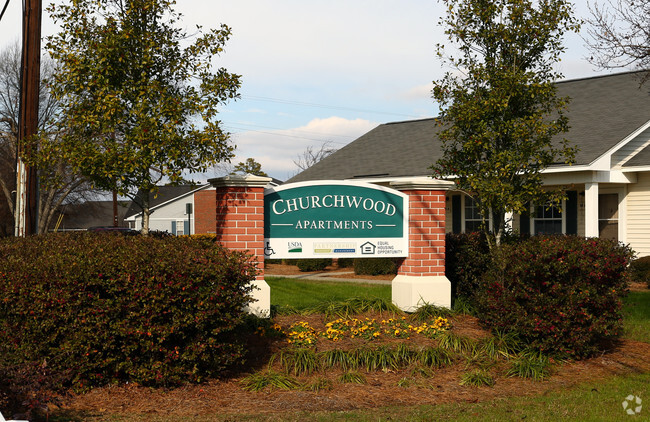 Foto del edificio - Churchwood Apartments