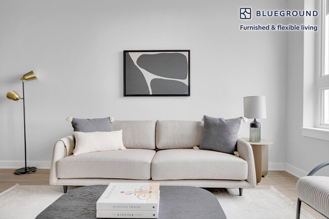 Foto del edificio - 3401 Payton Pl