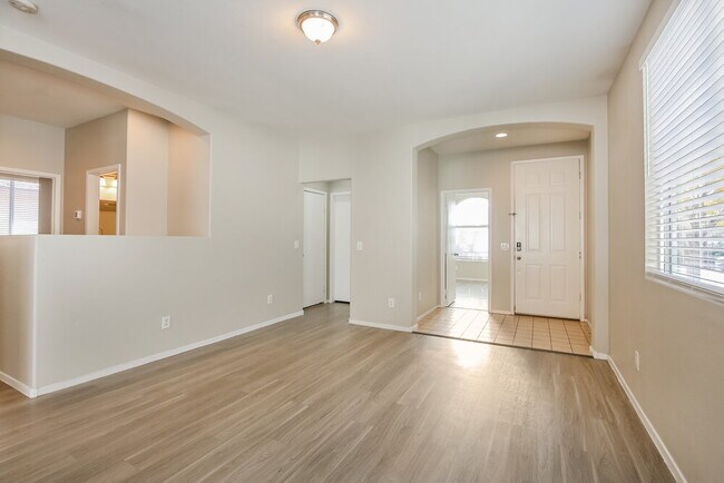 Foto del edificio - 1928 Caribou Creek Ct