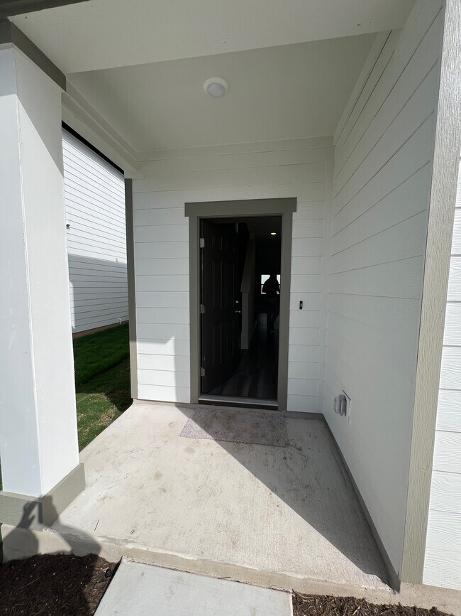 Entrada - 407 Estuary Dr