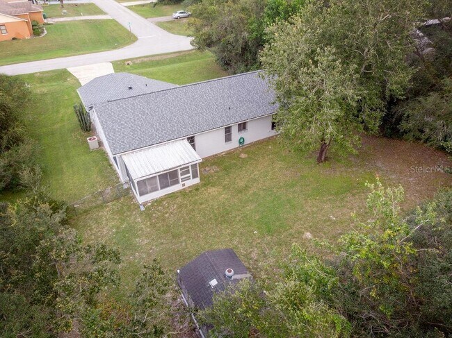 bird's eye view of back - 3155 Boxelder St