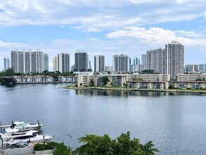 Building Photo - 18041 Biscayne Blvd