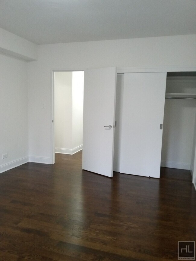 Building Photo - EAST 57 STREET