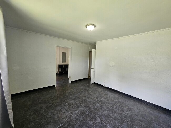 Foto del edificio - 289 Oak Ln
