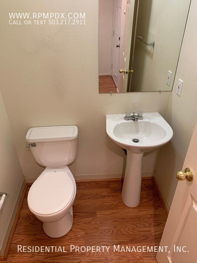 Building Photo - Orchard Hill Condo in the Heart of Tualatin!