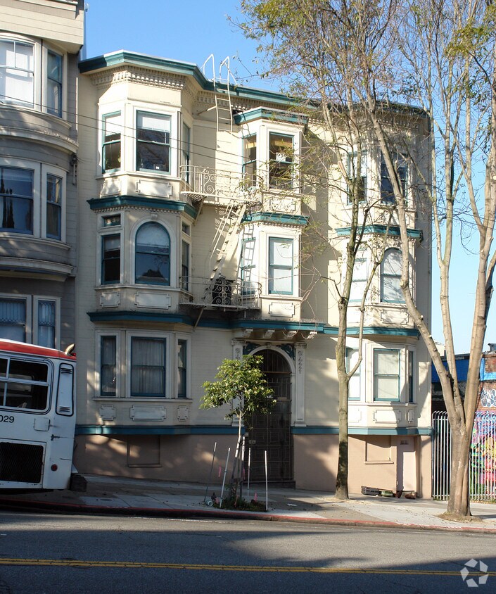 Foto del edificio - 1221 Masonic Ave