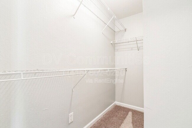 Foto del edificio - 2817 Windsor Forrest Ct