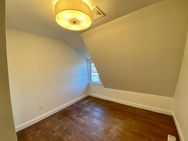 Foto del edificio - 21 Bellevue St