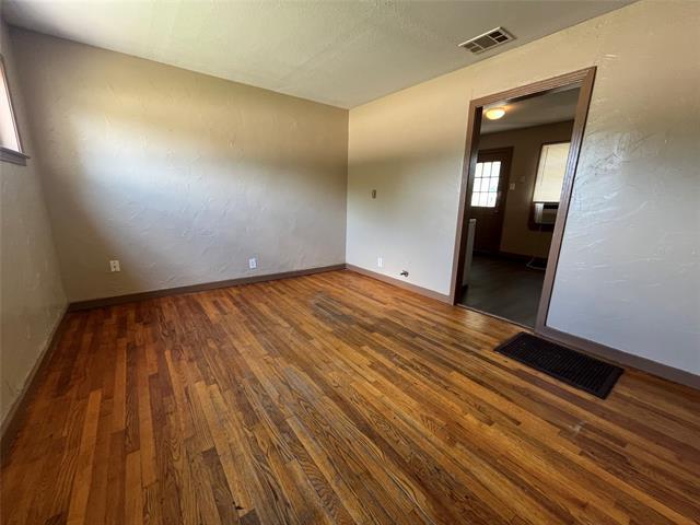Building Photo - 202 W Wheatland Rd