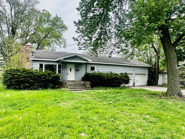 Foto del edificio - 644 Stamp Dr