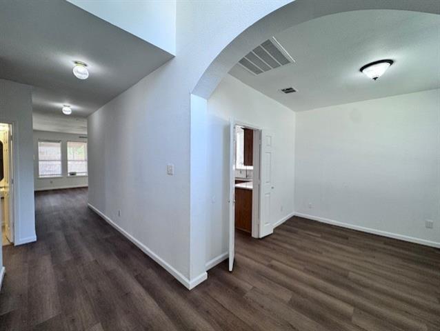 Foto del edificio - 1525 Fallcreek Ct