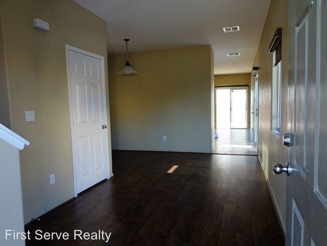 Foto del edificio - 3 br, 2.5 bath House - 3565 Terraza Mar Ave.