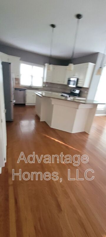 Building Photo - 14117 Parkhill Ln