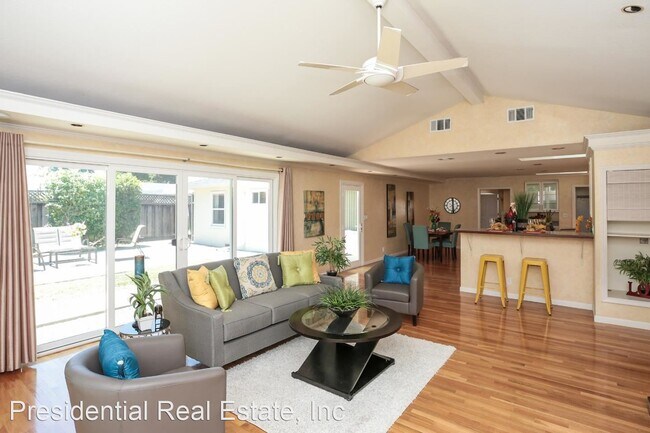 Building Photo - 3 br, 3 bath House - 230 Bel Ayre Drive