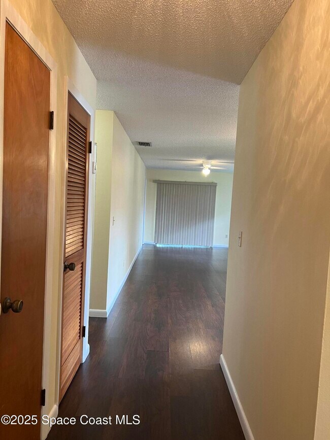 Foto del edificio - 200 St Lucie Ln