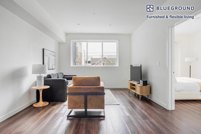 Foto del edificio - 1011 S Serrano Ave