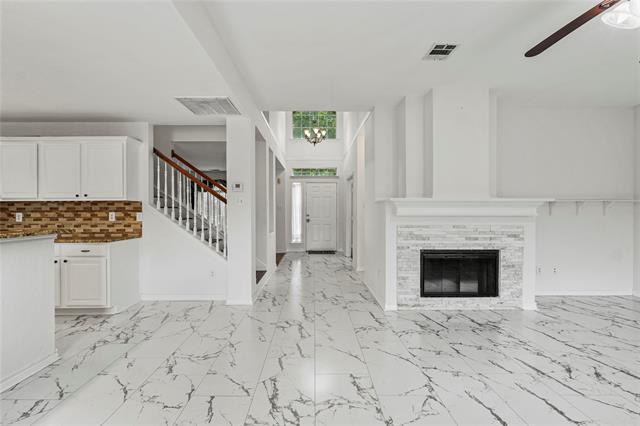 Foto del edificio - 4817 Carolwood Dr