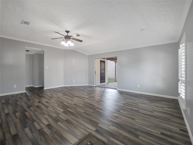 Building Photo - 10919 Indian Vista Dr