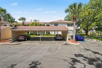 Building Photo - 10346 Carrollwood Ln