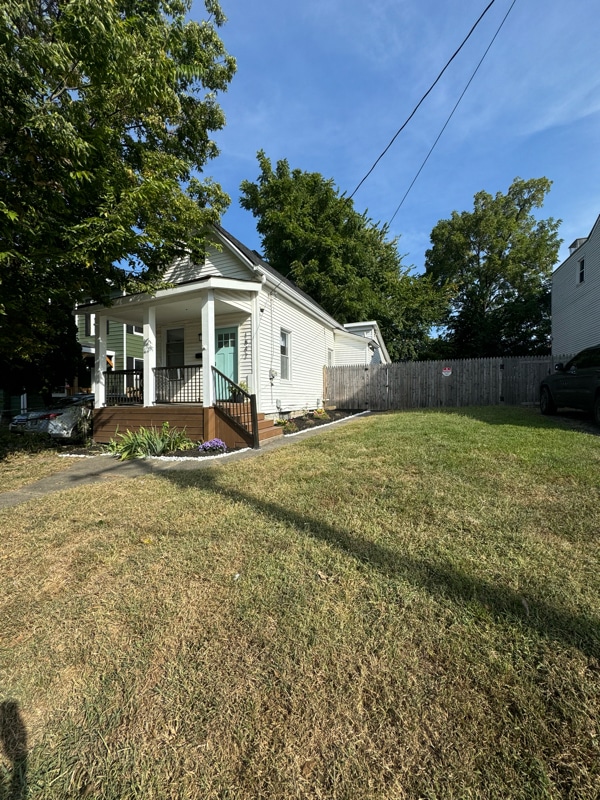 Building Photo - 1842 Mills Ave