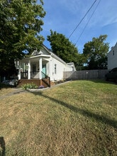 Building Photo - 1842 Mills Ave