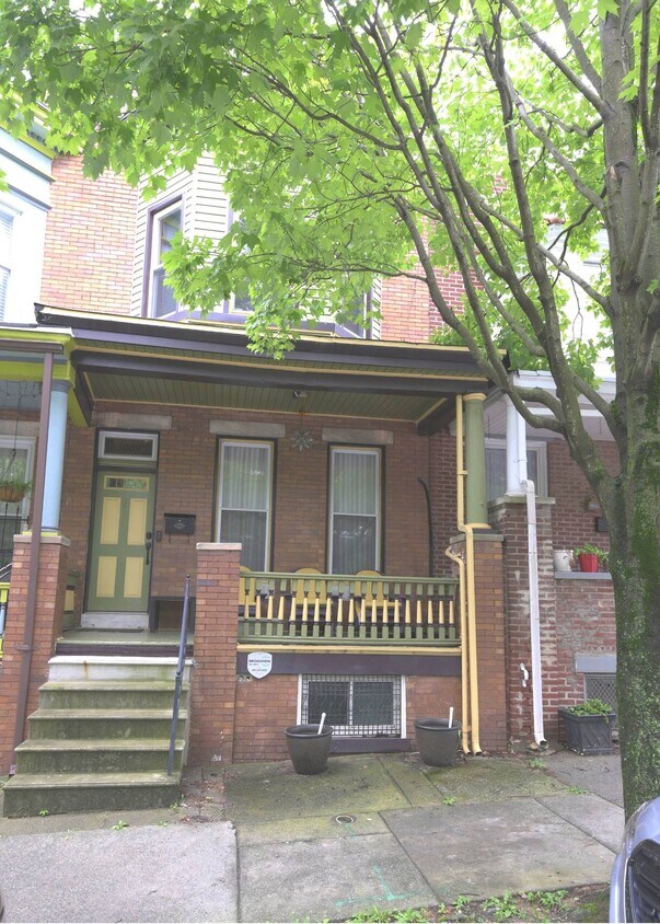3009 Barclay St, Baltimore, MD 21218 Townhome Rentals in Baltimore MD