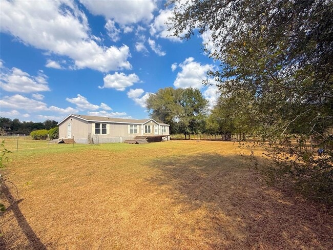 Building Photo - 3063 Co Rd 484