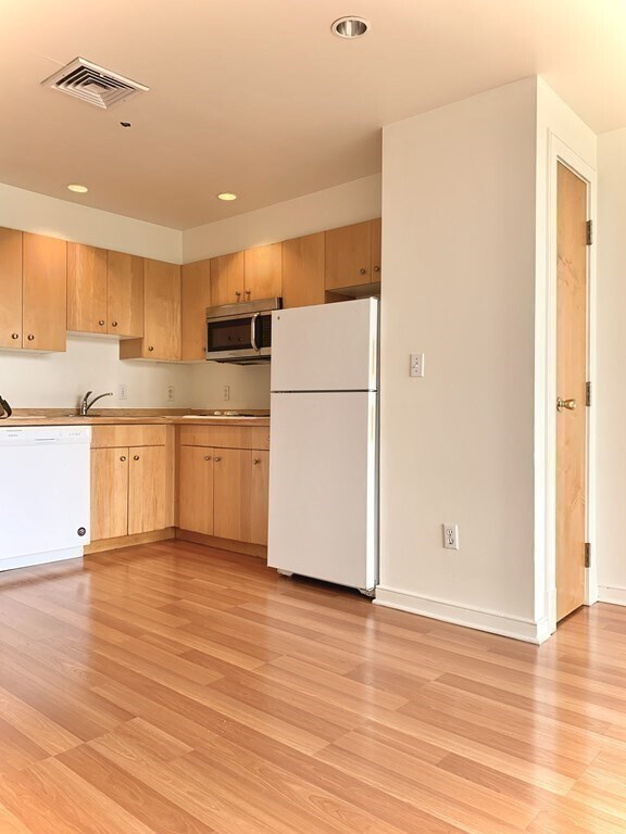 Foto principal - 131 Tremont St