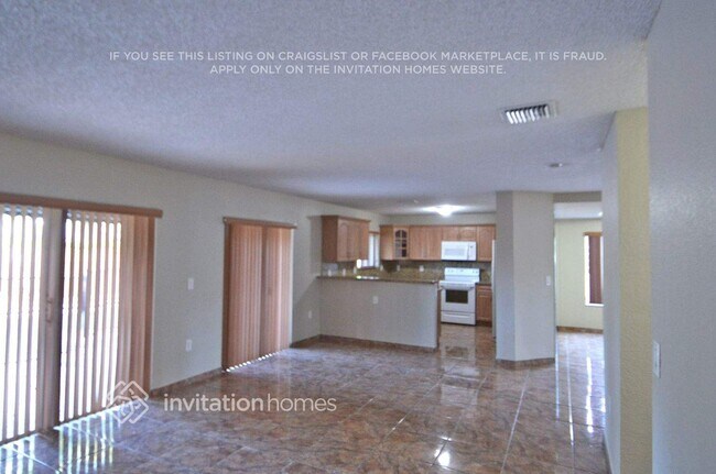 Building Photo - 14318 SW 154th Pl