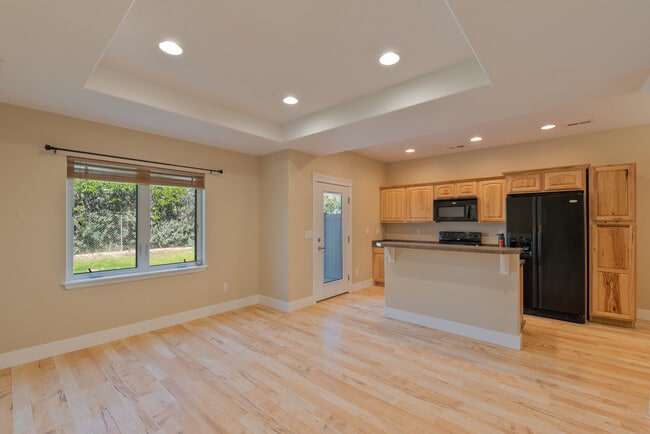 Foto del edificio - 1035 Road Runner St.