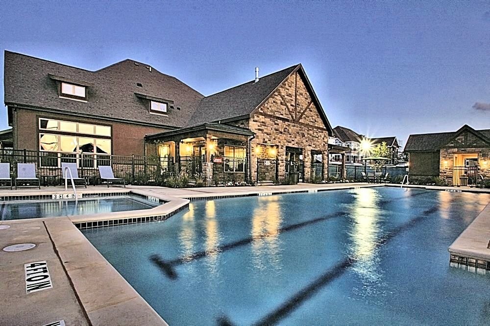 Enclave at Grapevine Apartments in Grapevine, TX