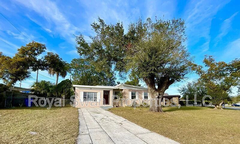 Foto principal - 114 Azalea St