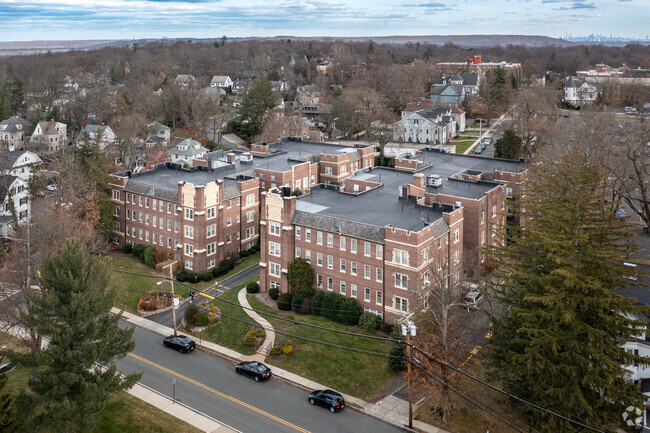 Foto del edificio - Beechwood at Summit