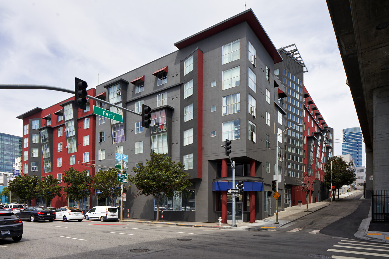 Building from 3rd & Perry - Yerba Buena Commons