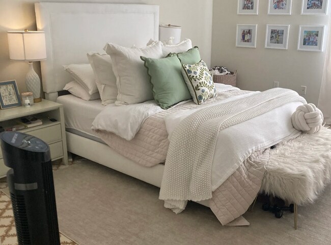 Foto del edificio - 2528 Myrtle Ave