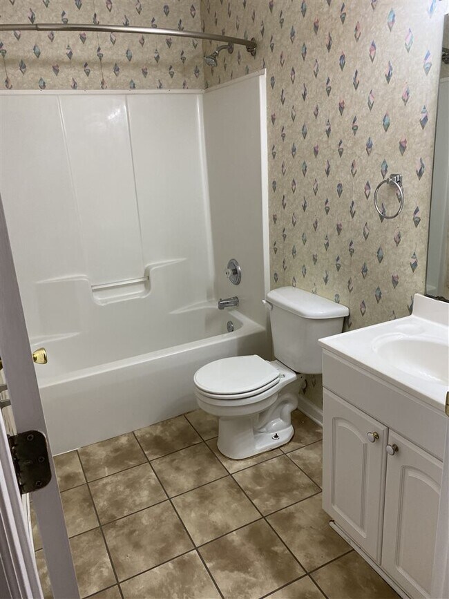 Foto del edificio - 2425 Emerald Ridge Loop