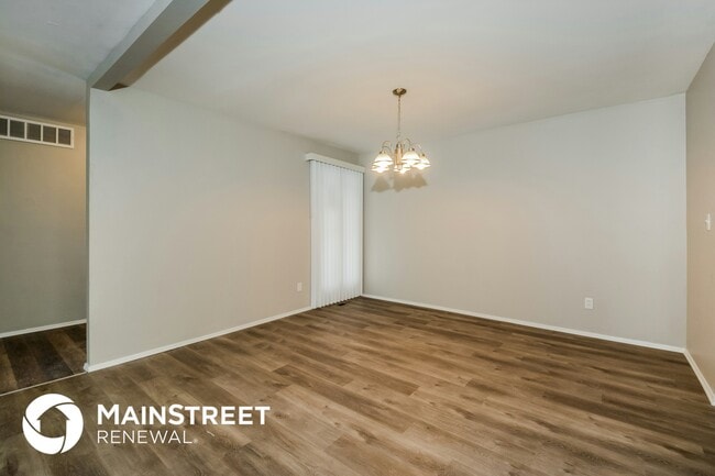 Building Photo - 3070 Newgate Dr