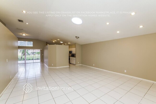 Foto del edificio - 7664 Stirling Bridge Blvd N