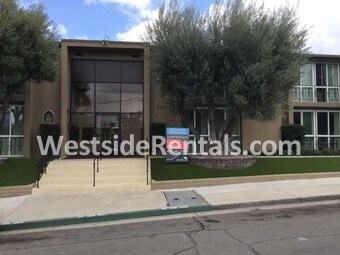 Primary Photo - 4823 68th St