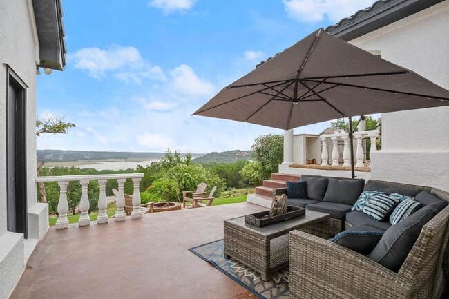 Foto del edificio - 1128 Thurman Bluff Dr