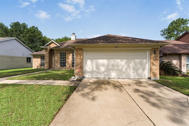 Building Photo - 7015 Yardley Dr