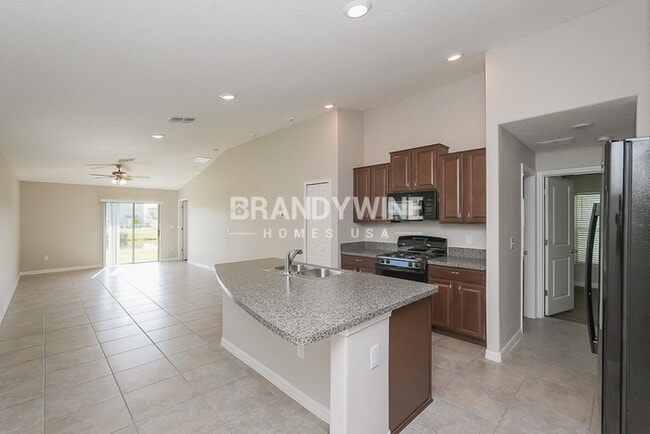 Foto del edificio - 5136 White Chicory Dr