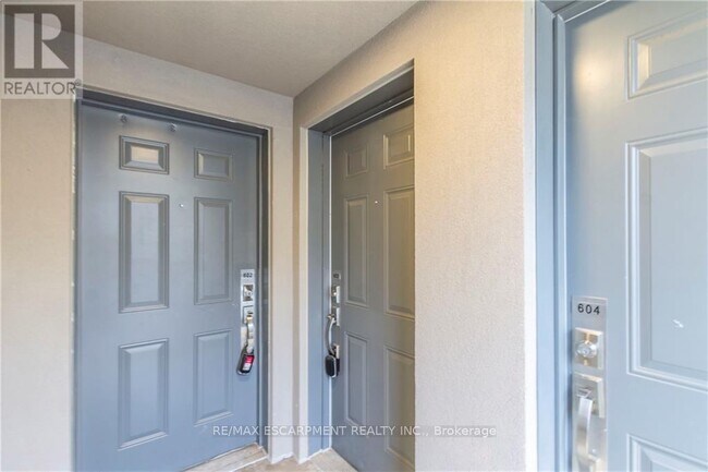 Photo du bâtiment - 1129 Cooke Blvd.