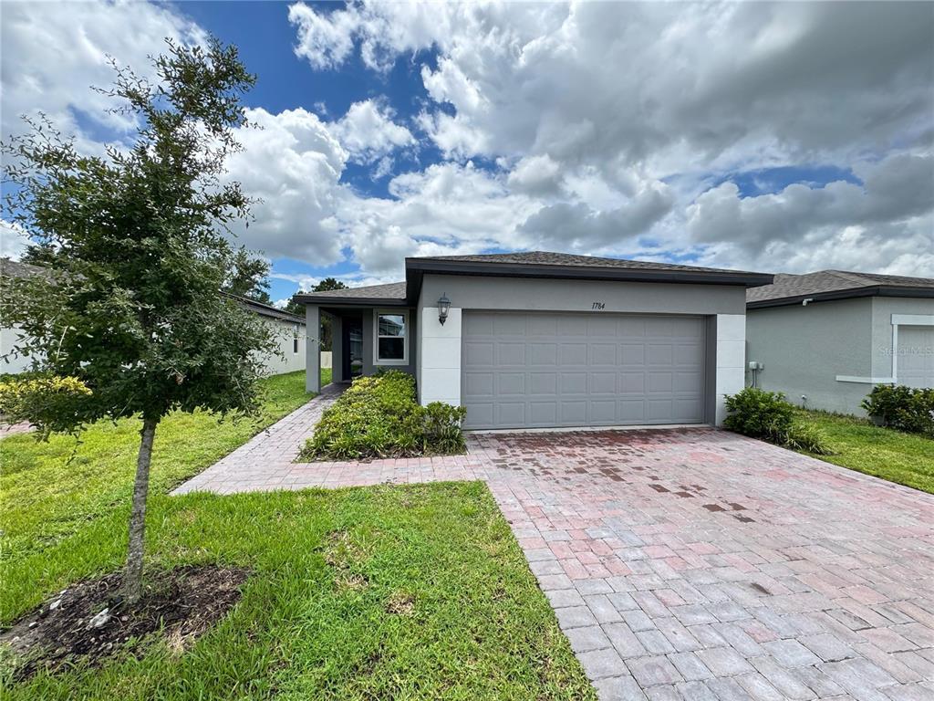 Foto principal - 1784 Carnostie Rd