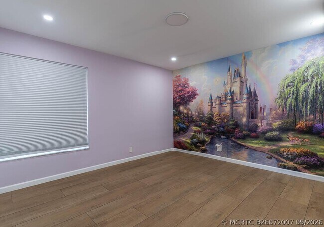 Foto del edificio - 6876 Palmar Ct
