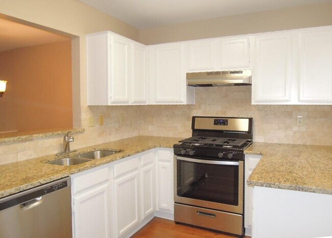 Building Photo - 1411 Gracy Farms Ln
