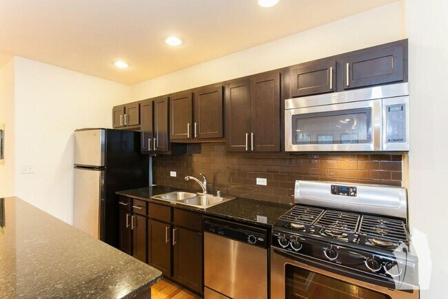 Foto del edificio - 4242 N Sheridan Rd